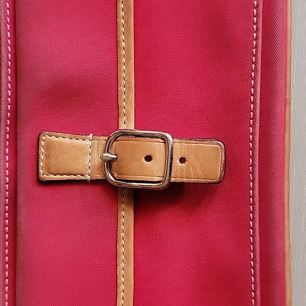 Coach Y2k Wristlet - Picture 2 of 12